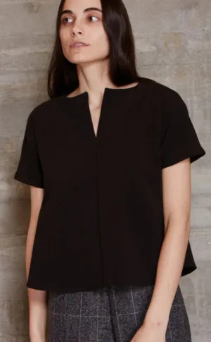 Arid Top in Black