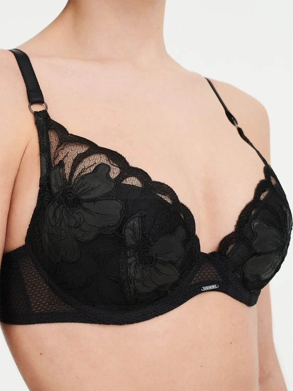 Chantelle Fleurs Signature Faux Leather Plunge Contour Bra