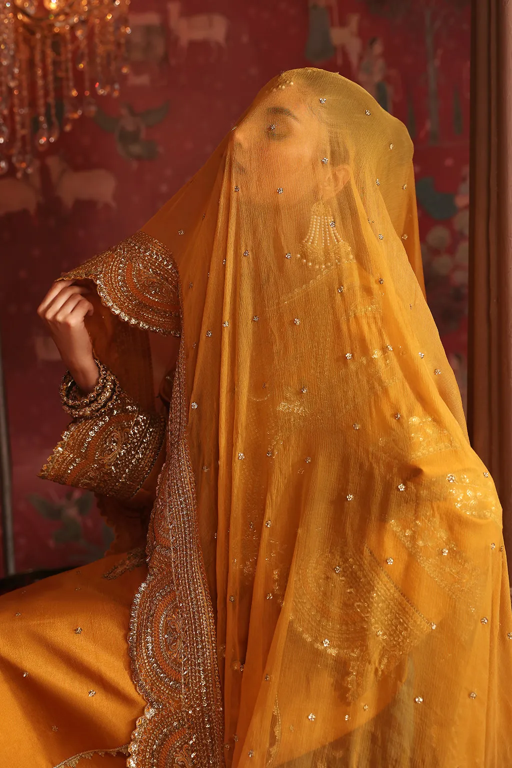 Elegant Tilla Embroidered Paksitani Wedding Dress in Kameez Trousers Style