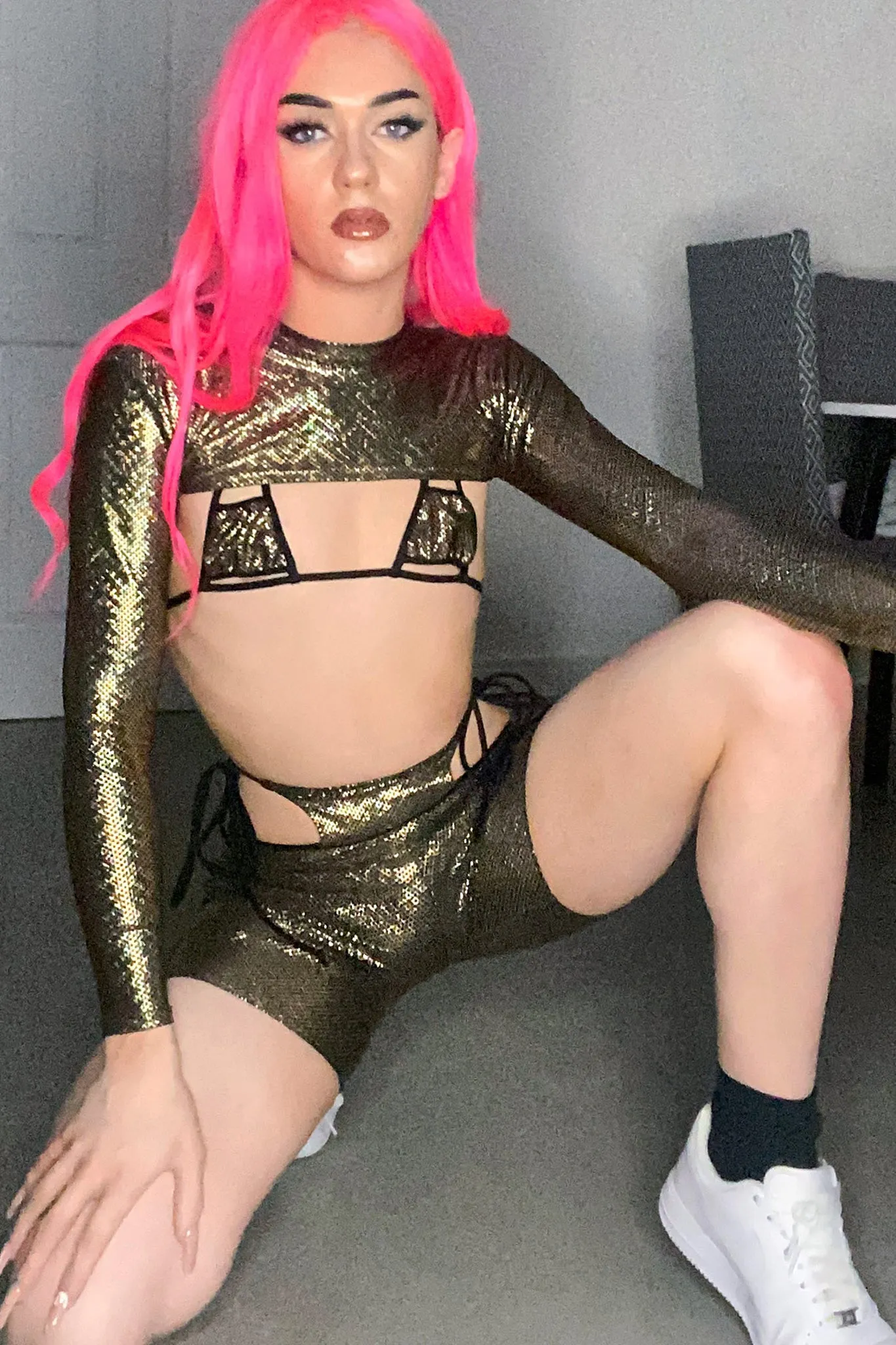 Gold Member Super Crop Top