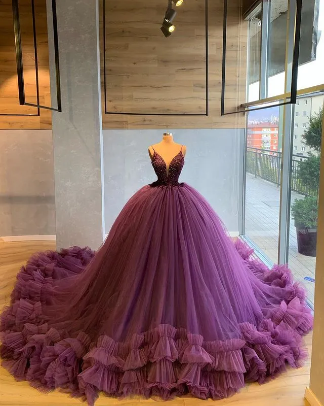 Gorgeous Light Blue Tulle Quinceanera Dresses Ruffles Sexy V-Neck Princess Ball Gowns vestidos de quinceañera Sweet 16 Dress