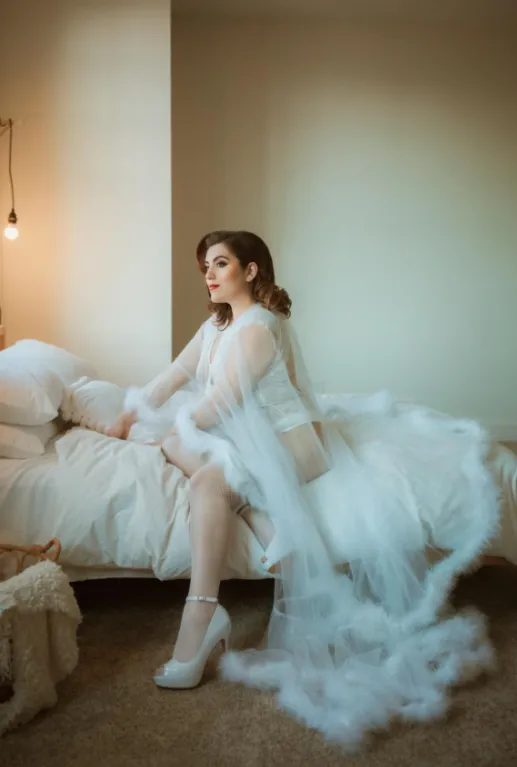 Hollywood Glam Sheer Fluffy Floor-length Feather Tulle Robe