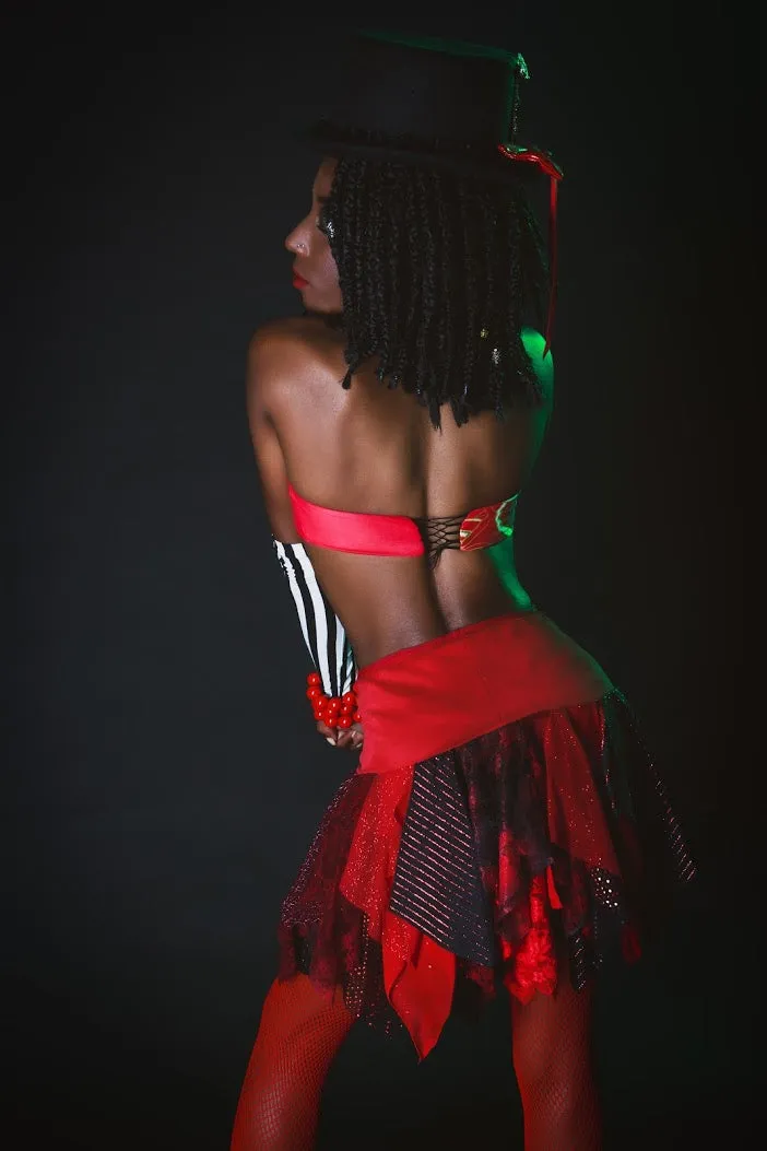 Need a Lift? Halter Crop Top Flirt with Me Floral - Red