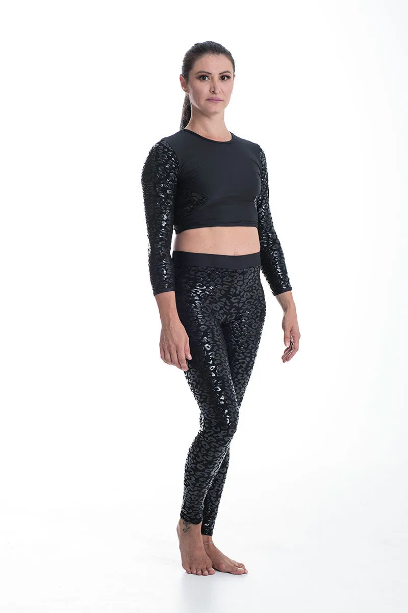 Paradise Chick Superhero Ultra Grip Crop Top - Black Leopard