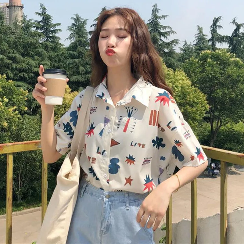 "GEOMETRIC CARTOON LOVE PRINTED SHORT-SLEEVED" SHIRT D052905