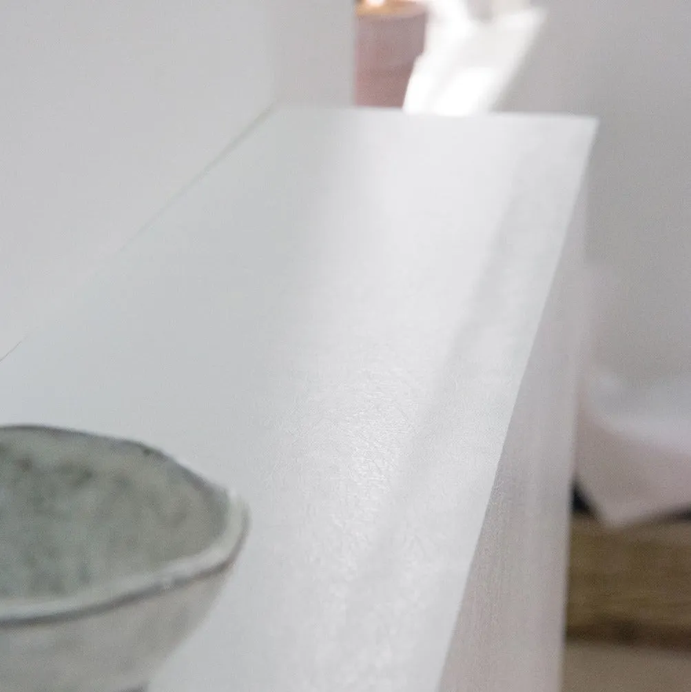 White Leather Vinyl (900mm, Self-Adhesive)
